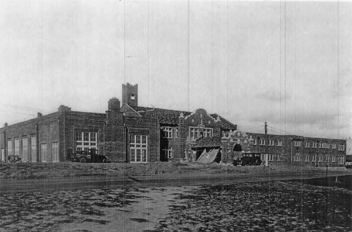 NHCC clubhouse while under construction, 1928